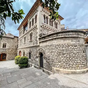 https://can-sever-casa-con-historia-en-besal.catalonia-hotels.com